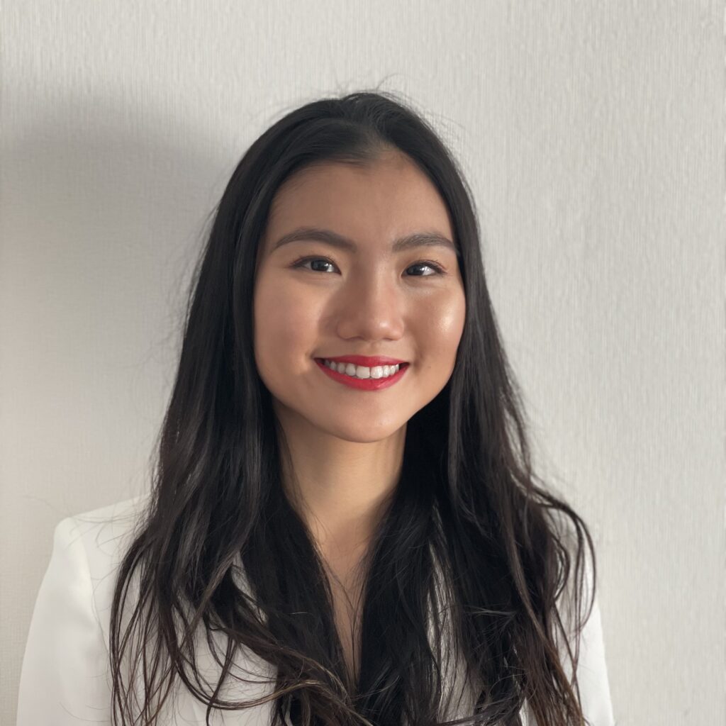 Vi Bui is Climate Arc's Research Assistant